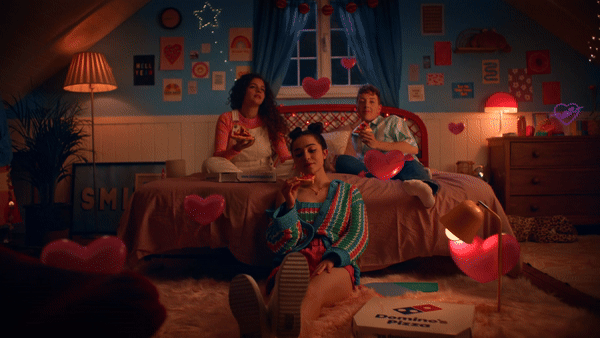 Dominoes Love - Not to Scale